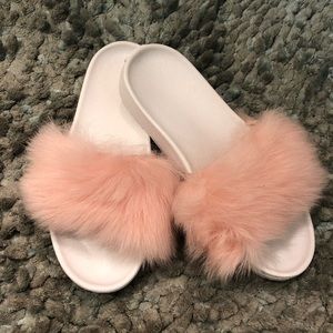 UGG Slides